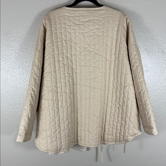 Deiji Studios The Curved Quilt Jacket in Fawn - Picture 10 of 13